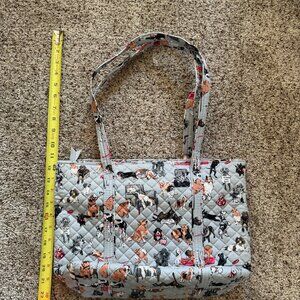 Large Vera Tote Signature Best In Show- Excellent Condition